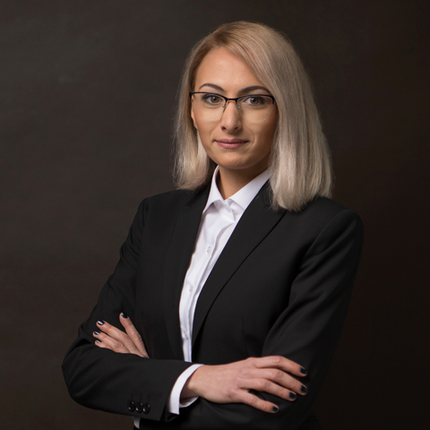 Andreea-Herdean Andreea-Herdean